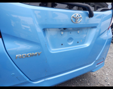Toyota Roomy 2019