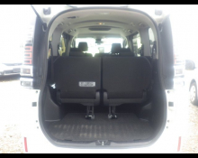 Toyota Voxy 2019