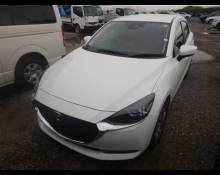 Mazda Mazda2 2023