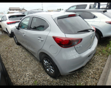 Mazda Mazda2 2023