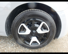 Mazda Mazda2 2023