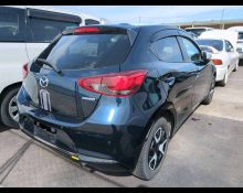 Mazda Mazda2 2024