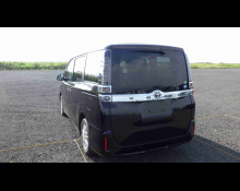 Toyota Voxy 2019