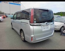 Toyota Noah 2017