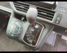 Toyota Noah 2017
