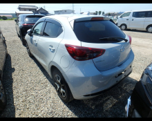 Mazda Mazda2 2023