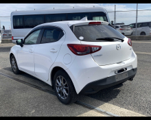 Mazda Demio 2016