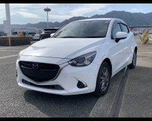 Mazda Demio 2016