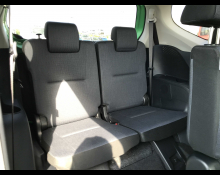 Toyota Sienta 2017