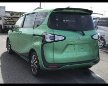 Toyota Sienta 2017