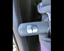 Mazda Mazda2 2023