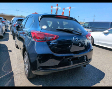 Mazda Mazda2 2023