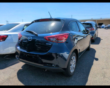 Mazda Mazda2 2023