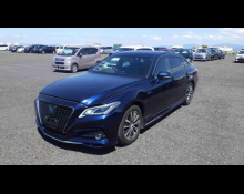 Toyota Crown Hybrid 2019