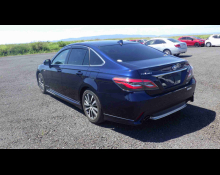 Toyota Crown Hybrid 2019