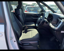 Toyota Voxy 2023