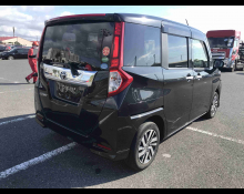 Toyota Roomy 2019