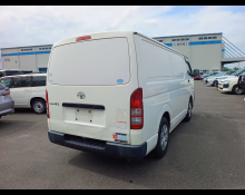Toyota Regiusace Van 2017