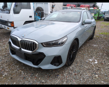 BMW 5 Series 2023
