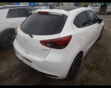 Mazda Mazda2 2023