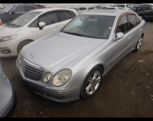Mercedes Benz E-Class 2008