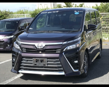 Toyota Voxy 2020
