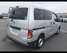 Nissan NV200 2020