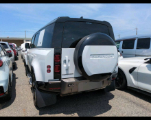Land Rover Deffender 2023