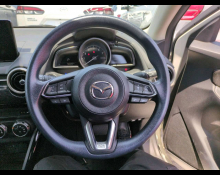 Mazda Mazda2 2021