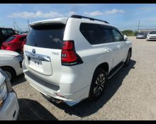 Toyota Land Cruiser Prado 2023
