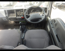 Isuzu Elf 2019