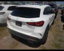 Mercedes Benz GLA-class 2022