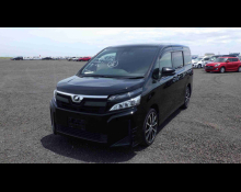 Toyota Voxy 2019
