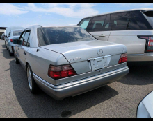 Mercedes Benz E-Class 1995