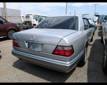 Mercedes Benz E-Class 1995