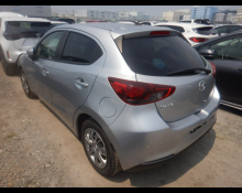 Mazda Mazda2 2022
