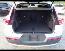 Volvo XC40 2024