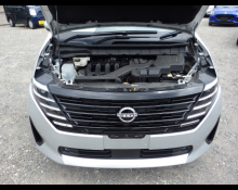 Nissan Serena 2023