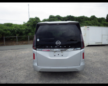 Nissan Serena 2023
