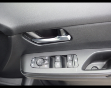 Nissan Serena 2023