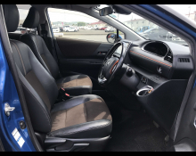 Toyota Sienta 2019