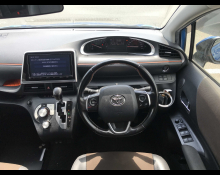 Toyota Sienta 2019