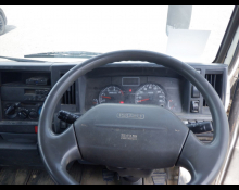 Isuzu Elf 2011