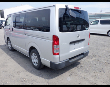 Toyota Hiace 2013