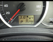 Toyota Vitz 2013