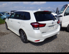Toyota Corolla Fielder 2016
