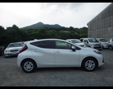 Toyota Aqua 2025
