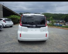 Toyota Sienta 2025