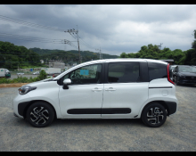 Toyota Sienta 2025