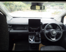 Toyota Sienta 2025